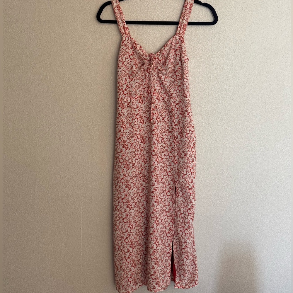 Abercrombie & Fitch Red and White Floral Dress